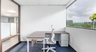 alquileres de salas reuniones en san juan Regus - San Juan Metro Office Park