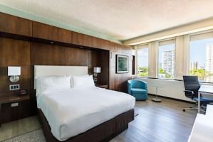 cheap double bedrooms in san juan DoubleTree by Hilton San Juan